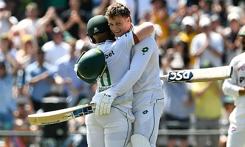 ரிகல்டன், பவுமா அசத்தல் சதம்: தென் ஆப்பிரிக்கா முதல் நாள் முடிவில் 316/4