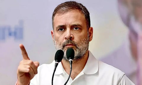 ஏகலைவன் போல் இளைஞர்களின் எதிர்காலத்தை அழிக்கிறது பா.ஜ.க: ராகுல் காந்தி