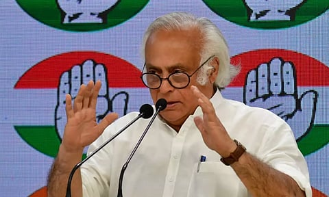 அடமானம் வைத்த நகை பறிபோகும் நிலை.. நேரடியாக பெண்களின் 'தாலி'யை திருடும் மத்திய அரசு -ஜெய்ராம் ரமேஷ்