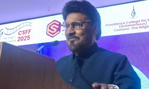 கேள்வி ஞானம் இருந்தால் சினிமா துறையில் சாதிக்கலாம்-பாக்யராஜ்