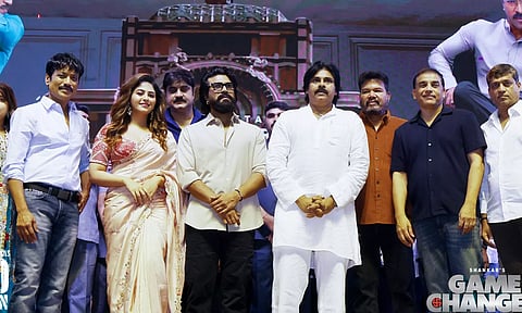 பிளாக்கில் டிக்கெட் வாங்கி "ஜென்டில் மேன்" திரைப்படத்தை பார்த்தேன் - பவன் கல்யாண்