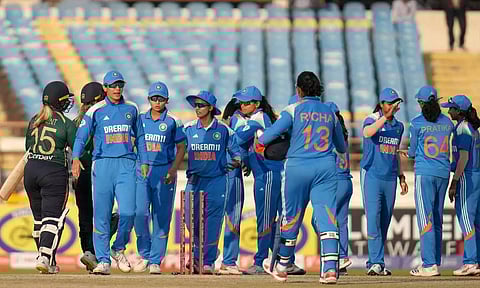 3-வது போட்டியிலும் வெற்றி- அயர்லாந்தை ஒயிட்வாஷ் செய்தது இந்திய மகளிர் அணி