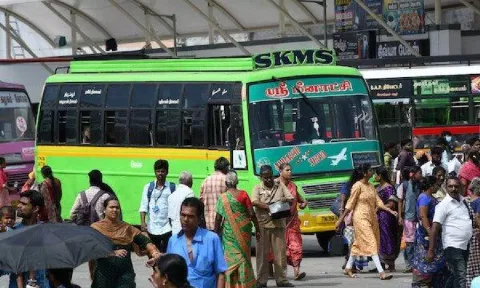 சென்னையில் தனியார் மினி பஸ்களுக்கு அனுமதி