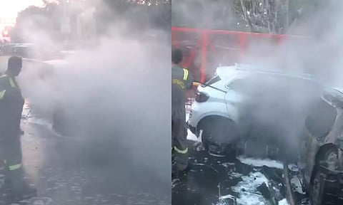 மகா கும்பமேளாவில் மீண்டும் தீ விபத்து- சாலையில் நிறுத்தப்பட்டிருந்த கார்கள் தீப்பிடித்ததால் பரபரப்பு