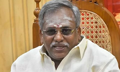 தனியார் பள்ளி மாணவர்கள் "சைக்கோ" போன்றுதான் இருப்பார்கள்- புதுவை சபாநாயகர் கருத்தால் சர்ச்சை