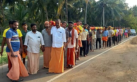 ஆனைமலை மாசாணியம்மன் கோவில் குண்டம் திருவிழா நாளை கொடியேற்றத்துடன் தொடக்கம்