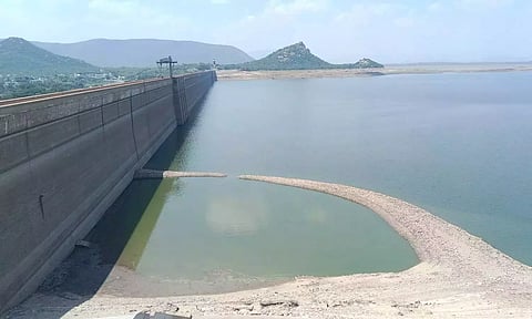 மேட்டூர் அணையில் டெல்டா பாசனத்துக்கு திறக்கப்பட்ட தண்ணீர் இன்று மாலையுடன் நிறுத்தம்