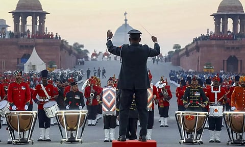 டெல்லியில் இன்று நடக்கிறது படைகள் பாசறை திரும்பும் நிகழ்வு