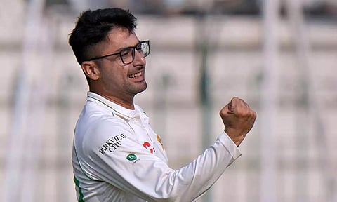 சாம்பியன்ஸ் டிராபி: ஒரேயொரு பிரத்யேக ஸ்பின்னருடன் பாகிஸ்தான் அணி அறிவிப்பு