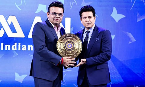 இந்திய வீரர் சச்சின் டெண்டுல்கருக்கு வாழ்நாள் சாதனையாளர் விருது