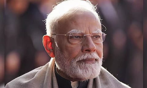 மகா கும்பமேளா: பிரதமர் மோடி நாளை புனித நீராடுகிறார்