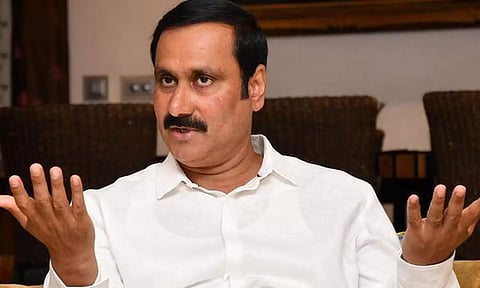 அரசு ஊழியர்களுக்கு பழைய ஓய்வூதிய திட்டத்தை செயல்படுத்த வேண்டும்- அன்புமணி கோரிக்கை