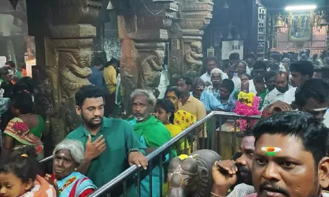தைப்பூசம்: சுவாமிமலை சுவாமிநாத சுவாமி கோவிலில் குவிந்த பக்தர்கள்