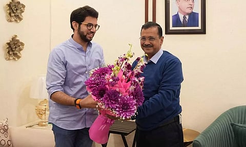 அரசாங்கம் வரும் போகும், ஆனால் நட்பு தொடரும்- கெஜ்ரிவாலை சந்தித்தது தொடர்பாக ஆதித்யா தாக்கரே கருத்து