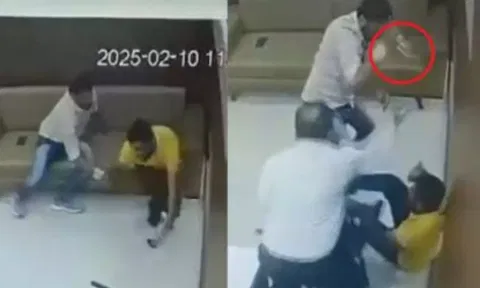 VIDEO: கோச்சிங் சென்டரில்  மகளுடன் பேசிய மாணவனை கத்தியால் சரமாரியாக குத்திய தந்தை