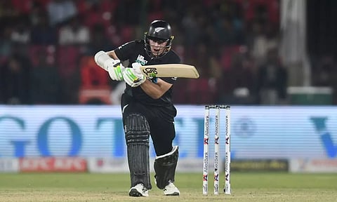 முத்தரப்பு தொடர்: பாகிஸ்தானை வீழ்த்தி கோப்பையை வென்றது நியூசிலாந்து