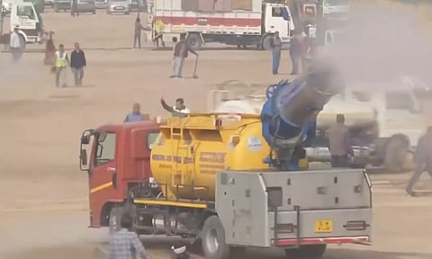 தேர்வு செய்யப்படாத முதல்வர்: பதவியேற்பு விழாவுக்கு தயாராகும் ராம்லீலா மைதானம்