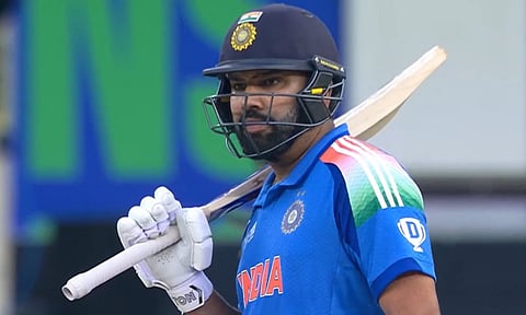 சாம்பியன்ஸ் டிராபி: சர்வதேச ஒருநாள் போட்டிகளில் புதிய மைல்கல் கடந்து அசத்திய ரோகித் சர்மா