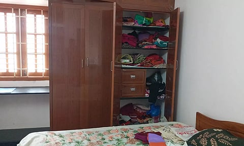 கெங்கவல்லி அருகே ரைஸ் மில் உரிமையாளர் வீட்டில் கொள்ளை