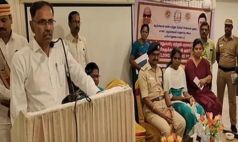 பாலியல் வன்கொடுமை சம்பவத்தில் 3 வயது சிறுமி மீதும் தவறு உள்ளது- மாவட்ட ஆட்சியர் சர்ச்சை பேச்சு