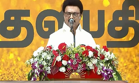 ஓயாமல் உழைத்த கலைஞரின் வழித்தடத்தில் ஓயாமல் உழைக்கிறேன்- முதலமைச்சர் மு.க.ஸ்டாலின்