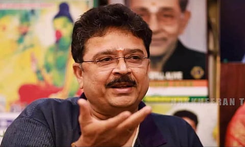 மும்மொழி கொள்கை தேவையற்றது- நடிகர் எஸ்.வி சேகர்