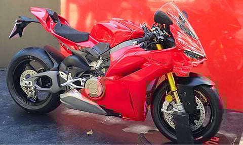 2025 Panigale V4 பைக்கை இந்தியாவில் அறிமுகம் செய்தது டுகாட்டி நிறுவனம்