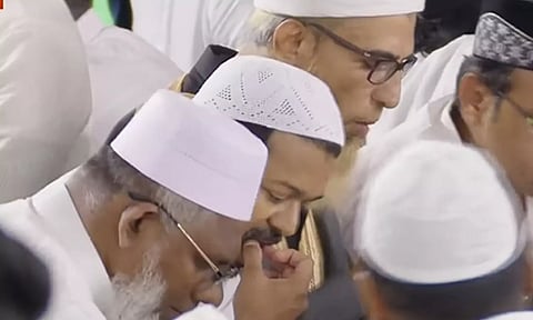 இஃப்தார் நோன்பு திறந்தார் த.வெ.க தலைவர் விஜய்