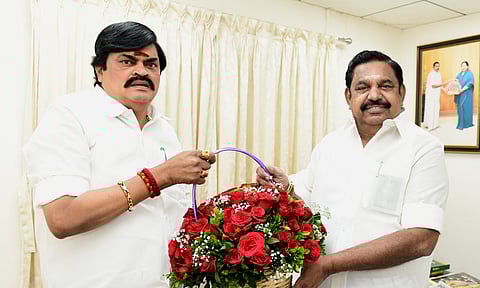 மாஃபா பாண்டியராஜனை தொடர்ந்து எடப்பாடி பழனிசாமியை சந்தித்த கே.டி.ராஜேந்திர பாலாஜி