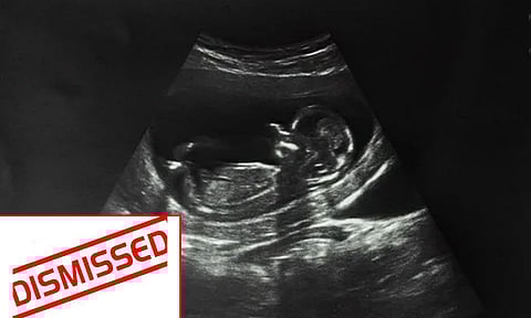 ஸ்கேன் சென்டர் நடத்தி கருவின் பாலினத்தை கூறிய செவிலியர் டிஸ்மிஸ்- சுகாதாரத்துறை அதிகாரிகள் நடவடிக்கை