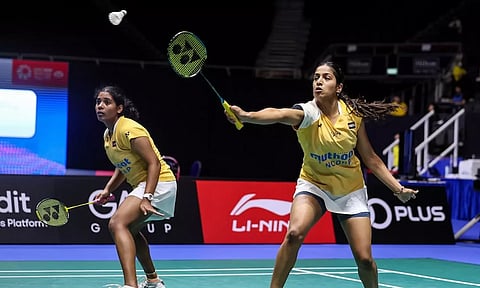 ஆல் இங்கிலாந்து பேட்மிண்டன்: காலிறுதியில் இந்திய பெண்கள் ஜோடி தோல்வி
