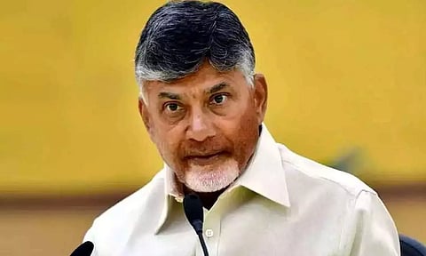 டெல்லியுடன் பேச இந்தி பயனுள்ளதாக இருக்கும்: சந்திரபாபு நாயுடு