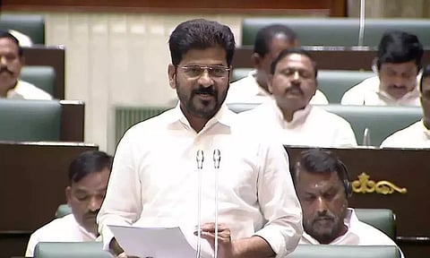 ஓபிசி இடஒதுக்கீட்டை 42% ஆக உயர்த்தும் மசோதாக்கள் தெலுங்கானா சட்டமன்றத்தில் நிறைவேற்றம்