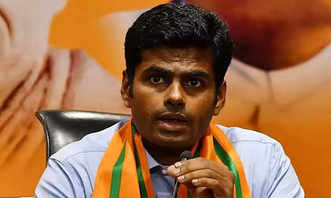 இரண்டு பக்தர்கள் உயிரிழப்பு: தமிழக ஆலயங்களை விட்டு உடனடியாக அறநிலையத்துறை வெளியேற வேண்டும்- அண்ணாமலை