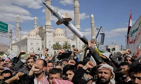 காசாவில் 400 பேர் கொன்று குவிப்பு.. இஸ்ரேல் மீது ஹவுதி போராளிகள் ஏவுகணைத் தாக்குதல்