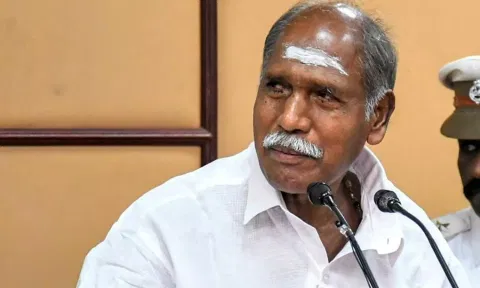 மஞ்சள் நிற குடும்ப அட்டை வைத்துள்ள மகளிருக்கு மாதம் ரூ.1,000- புதுச்சேரி முதல்வர் அறிவிப்பு