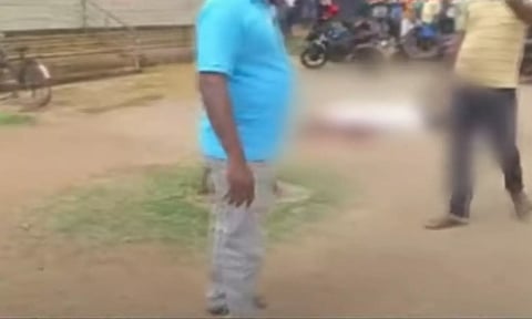 காரைக்குடியில் ரவுடி வெட்டிக்கொலை- நண்பர்கள் படுகாயம்