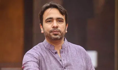 தமிழ்நாட்டில் 3.2 சதவீத பள்ளிகளில் மூன்று மொழிகளில் பாடம்.. மத்திய அமைச்சர் தகவல்