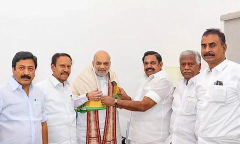 அமித்ஷா - எடப்பாடி பழனிசாமி சந்திப்பில் நடந்தது என்ன?