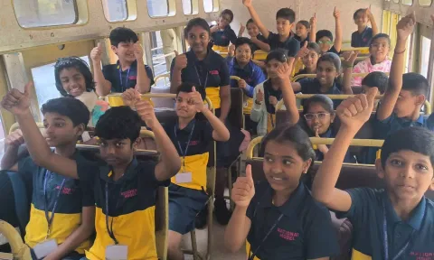 மேட்டுப்பாளையம்-ஊட்டி இடையே சிறப்பு மலை ரெயில் இயக்கம்- சுற்றுலா பயணிகள் மகிழ்ச்சி