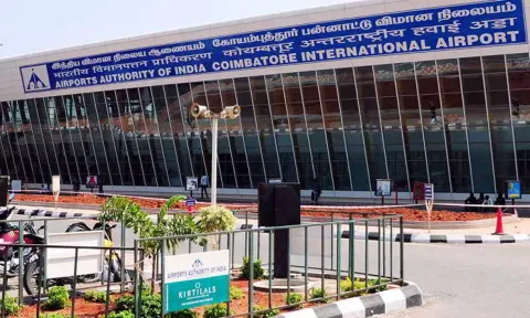 கடந்த மாதத்தில் கோவை விமான நிலையத்தில் இருந்து 2.80 லட்சம் பேர் பயணம்