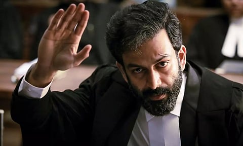 பிருத்விராஜ் தேச விரோதி.. வலதுசாரி அமைப்புகள் விமர்சனம்!