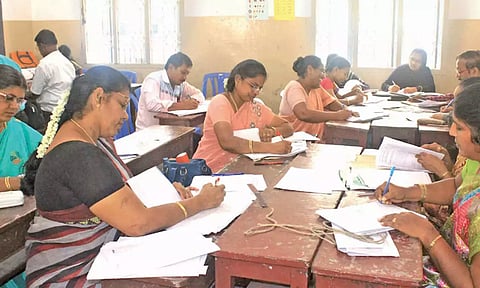 பிளஸ்-2 விடைத்தாள் திருத்தும் பணிகள் இன்று தொடக்கம்