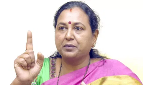 தர்பூசணியில் சாயம் என்று குழப்பத்தை ஏற்படுத்துவதா?- பிரேமலதா கண்டனம்