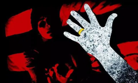 பாதிக்கப்பட்ட பெண் அவரே பிரச்சனையை வரவழைத்துக் கொண்டார்.. பாலியல் வன்கொடுமை வழக்கில் ஐகோர்ட் சர்ச்சை