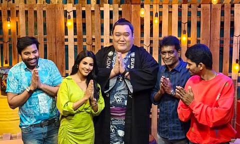 மிர்ச்சி சிவா நடித்த `சுமோ' படத்தின் Theme Song ரிலீஸ்