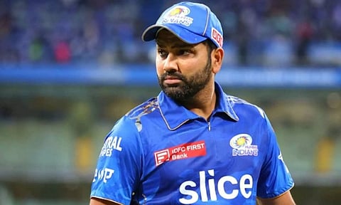 வான்கடே மைதானத்தில் ரோகித் பெயர்- உணர்ச்சிவசப்பட்டு பேசிய ரோகித்