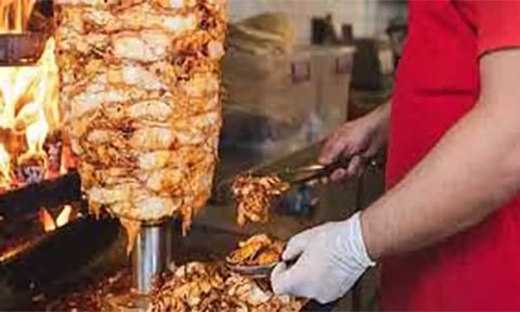 திருவனந்தபுரத்தில் ஷவர்மா சாப்பிட்ட 30 பேருக்கு வாந்தி-பேதி