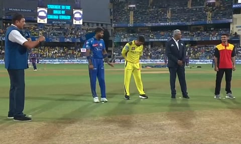 ஐபிஎல் 2025: சிஎஸ்கே அணிக்கு எதிராக டாஸ் வென்ற மும்பை இந்தியன்ஸ் பந்து வீச்சு தேர்வு