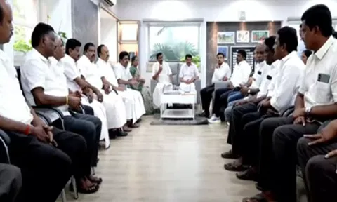 பேச்சுவார்த்தையில் உடன்பாடு- விசைத்தறி உரிமையாளர்களின் போராட்டம் வாபஸ்